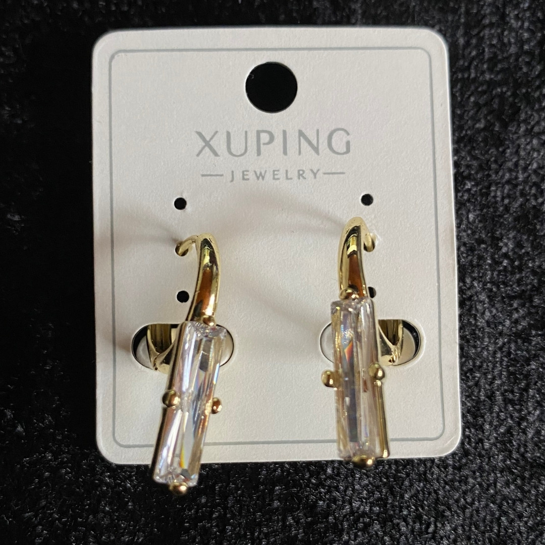 Nova Baget Taş Detaylı Altın Renk Küpe