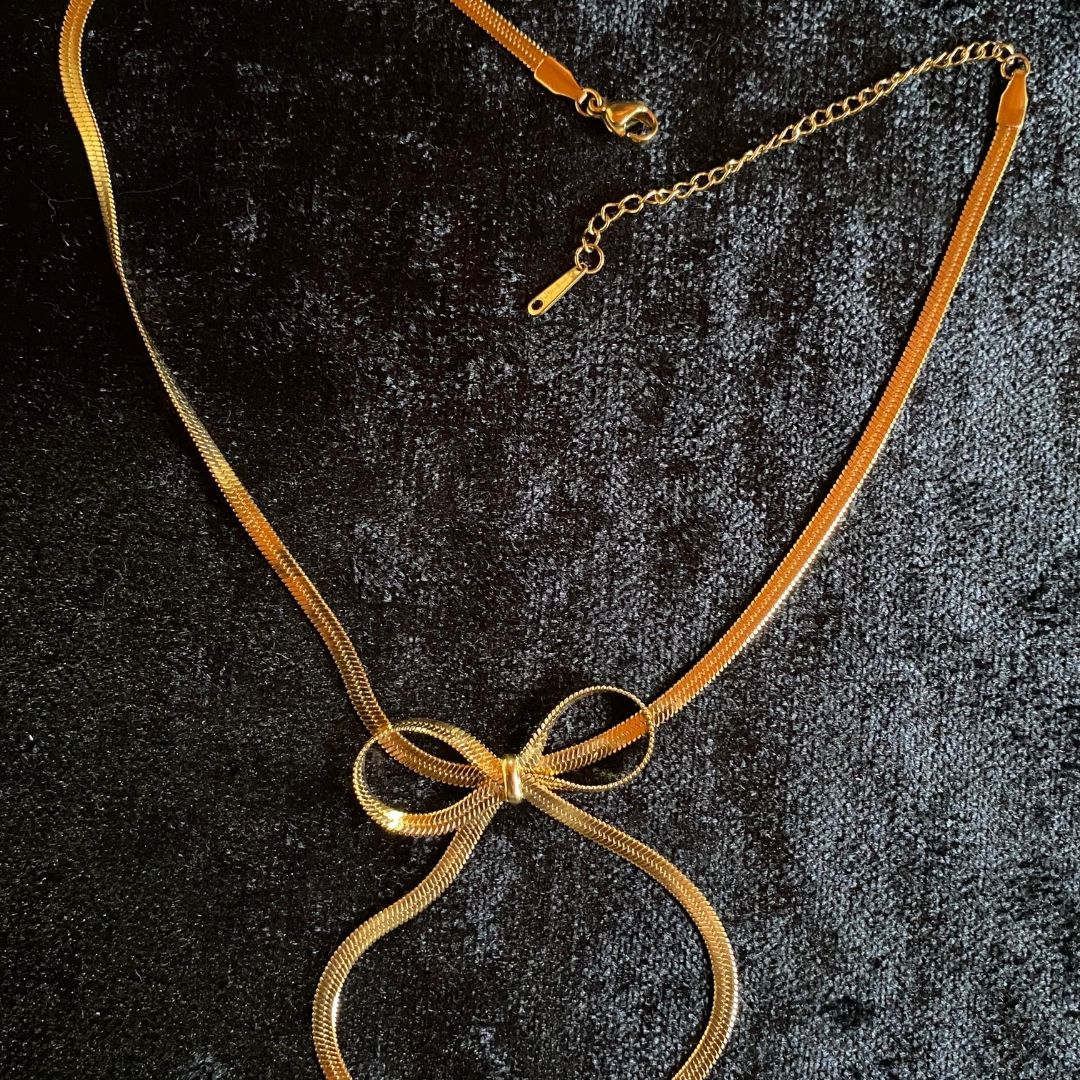Altın Kaplama Yılan Zincir Kurdele Fiyonk Lariat Kolye